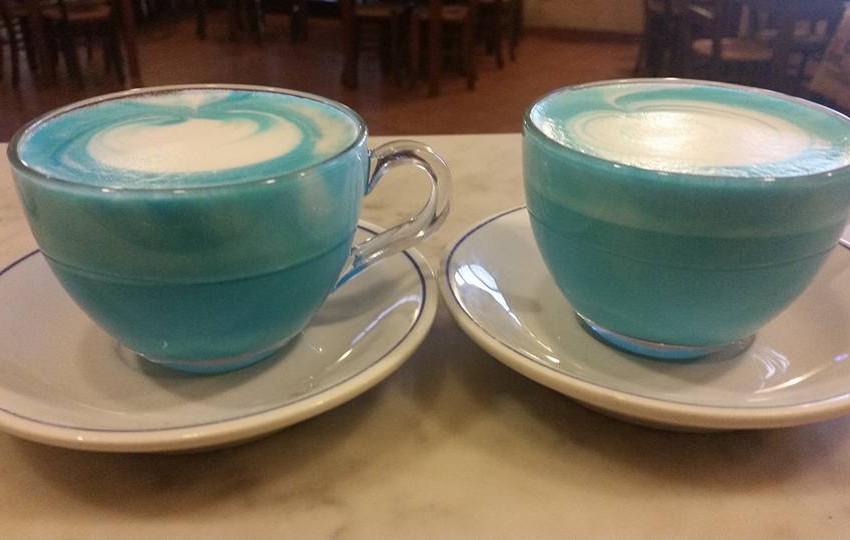 IL CAPPUCCINO: E’ COSI’ IMPORTANTE DIVIDERE E FAR RUOTARE IL LATTE DOPO LA MONTATURA?