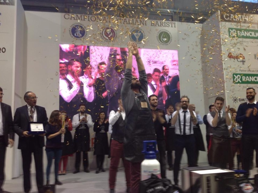 IL CAMPIONE ITALIANO BARISTI 2016 E’…..ANGELO SEGONI!