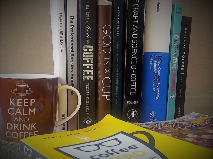 12 NUOVI COFFEE BOOKS (IN INGLESE) CHE NON POSSONO MANCARE NELLA LIBRERIA DEL COFFEE LOVER, (PRIMA PARTE)