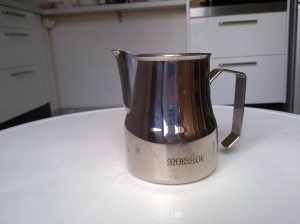 COMPRARE UN BRICCO PER I CAPPUCCINO DECORATI E LA LATTE ART