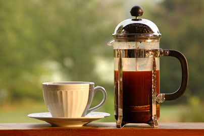 COME PREPARARE IL CAFFE’ CON LA FRENCH PRESS, LE RICETTE DEGLI ESPERTI