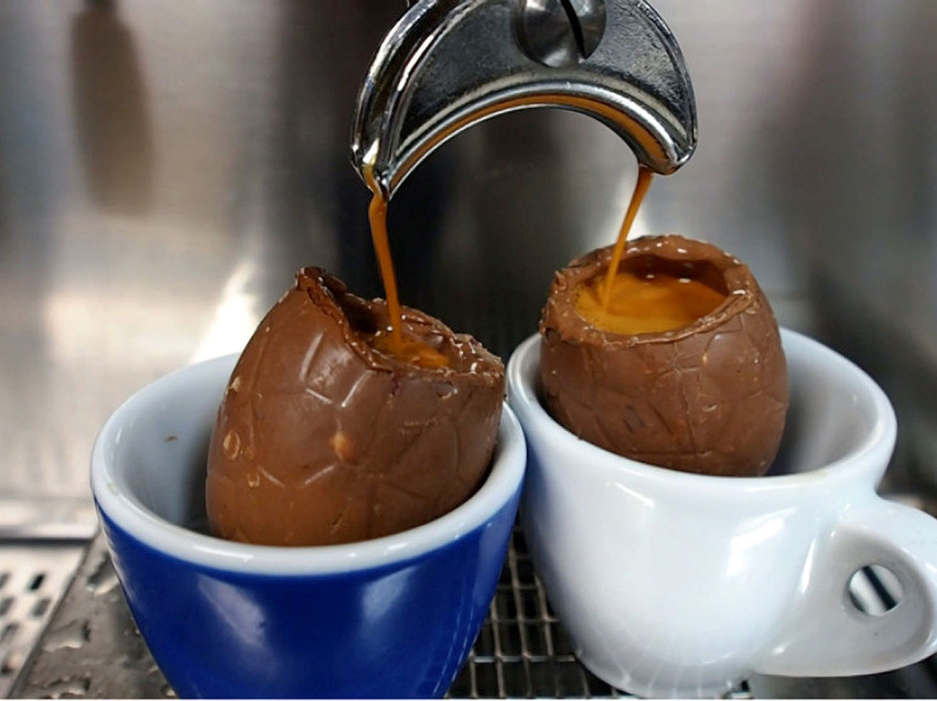 PER PASQUA UN GOLOSISSIMO CAFFE CON CIOCCOLATO…L’EGG-SPRESSO!