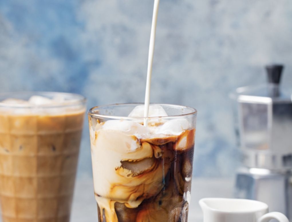 ICED LATTES, I CAFFÈ ESTIVI PER VINCERE IL CALDO