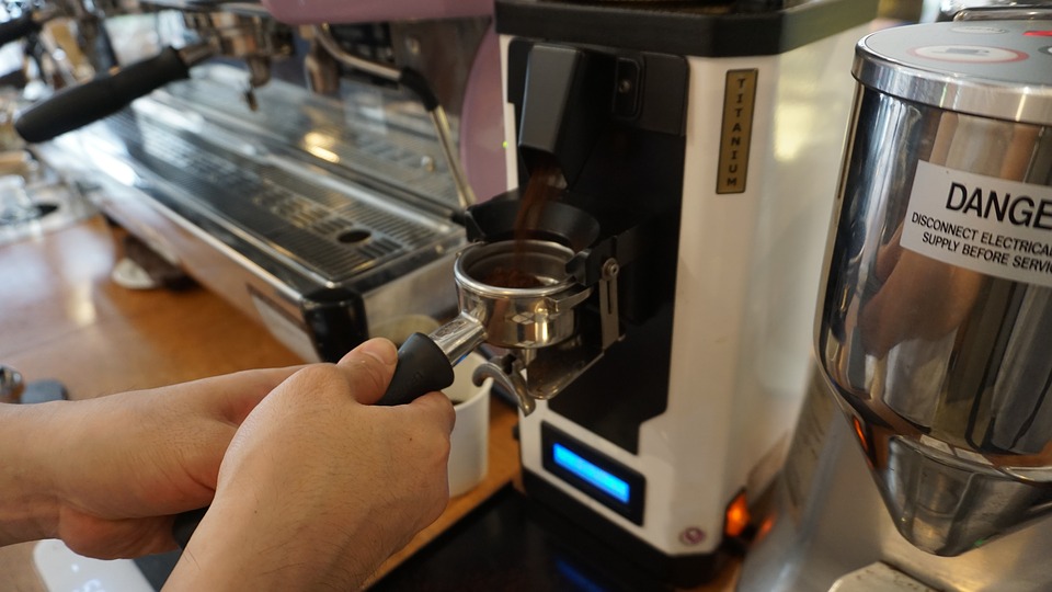 Macinacaffè: come usarlo - Pasqualini il caffè