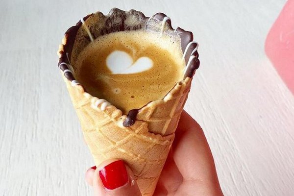 IL CAFFE’ NEL CONO, IL CAFFE’ PIU’ POPOLARE SU INSTAGRAM!