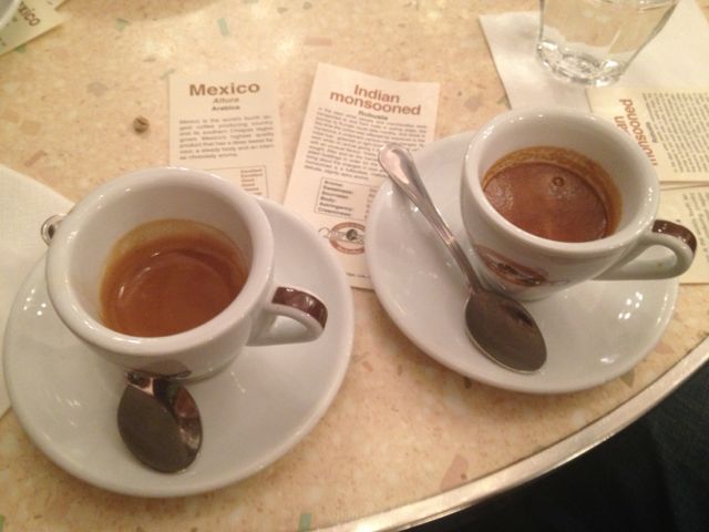 LA MISCELA DA CAFFÈ ESPRESSO E IL “GIROTAZZA”