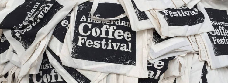 I 7 TIPI DI LATTE PER IL CAPPUCCINO CHE ABBIAMO TESTATO ALL’AMSTERDAM COFFEE FESTIVAL