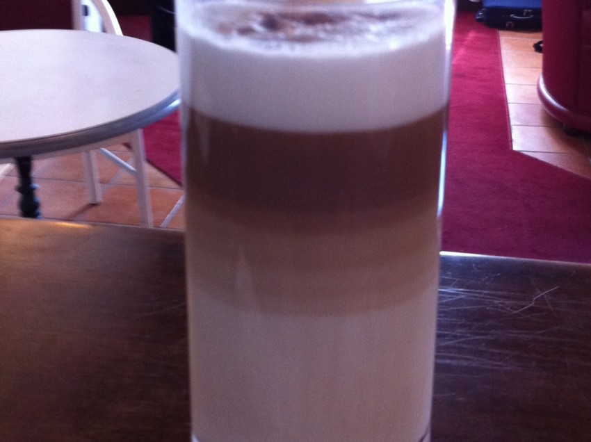 COME FARE IL LATTE MACCHIATO