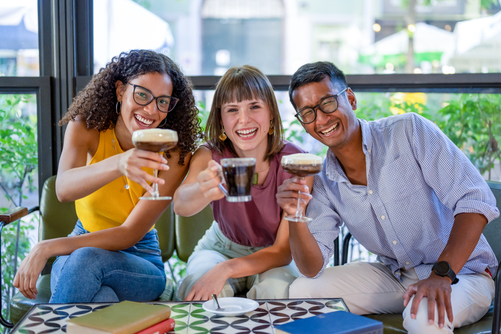 IL CAFFE’ SHAKERATO, UNA FRESCA ESPLOSIONE DI GUSTO